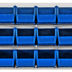 Quantum Storage 36X19 Hc Louvered Panel W/18 Bins Blue