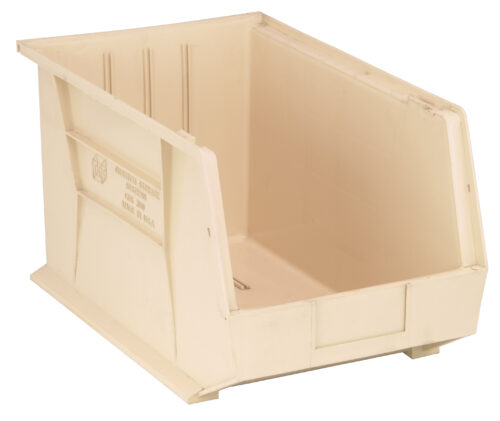 Quantum Storage Ultra Stack & Hang Bin Ivory 18 in. X 11 in. X 10 in.